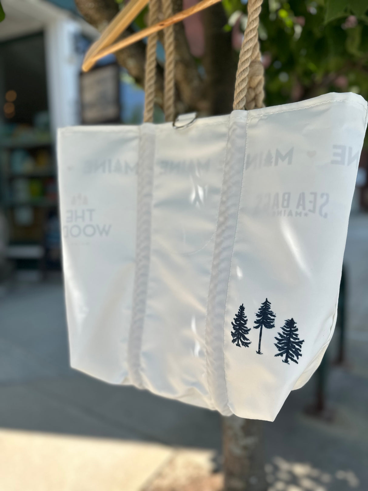 Heart of Maine Lined Medium Sea Bags® Tote by The Woods Maine®