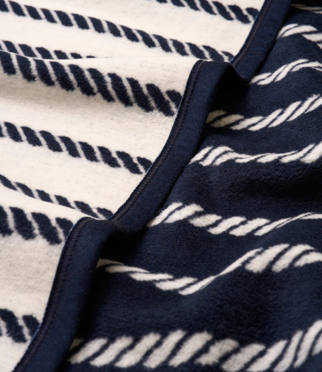 Tie the Knot Blanket - ChappyWrap