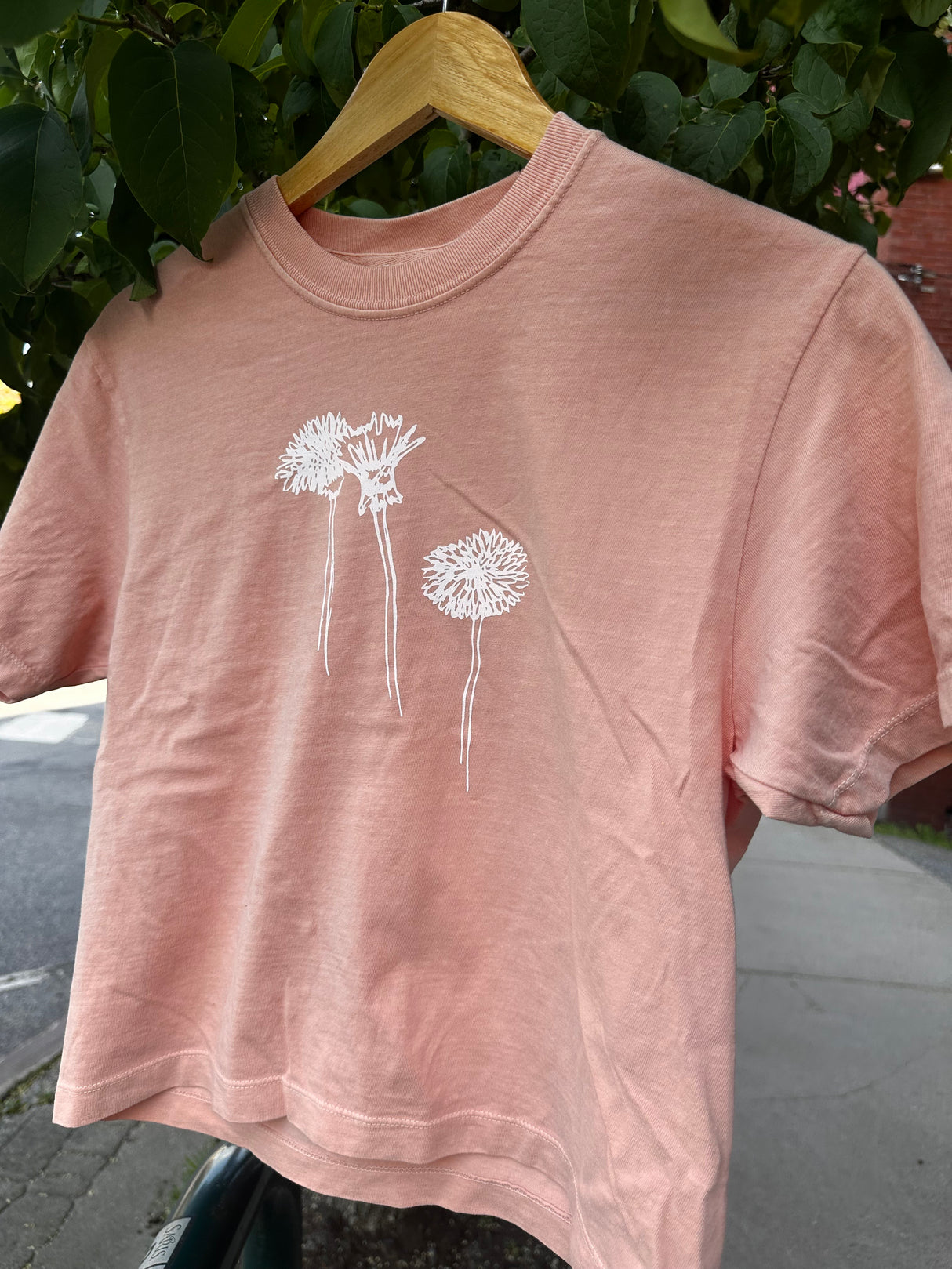 The Woods Maine® Wildflowers Cropped Boxy Tee