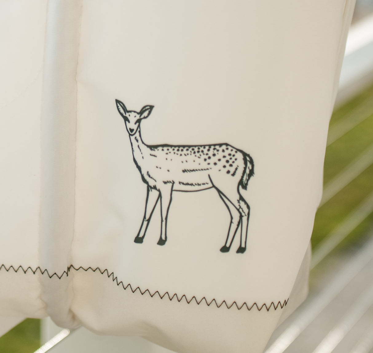 The Woods Maine® Three Pines®: Deer Large Carry-All Tote with Zipper | MADE IN MAINE