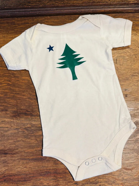 Pine Tree and Star Onesie - Original Maine - The Woods Maine