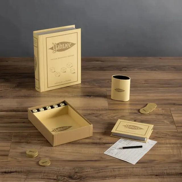 Yahtzee Vintage Bookshelf Edition - The Woods Maine