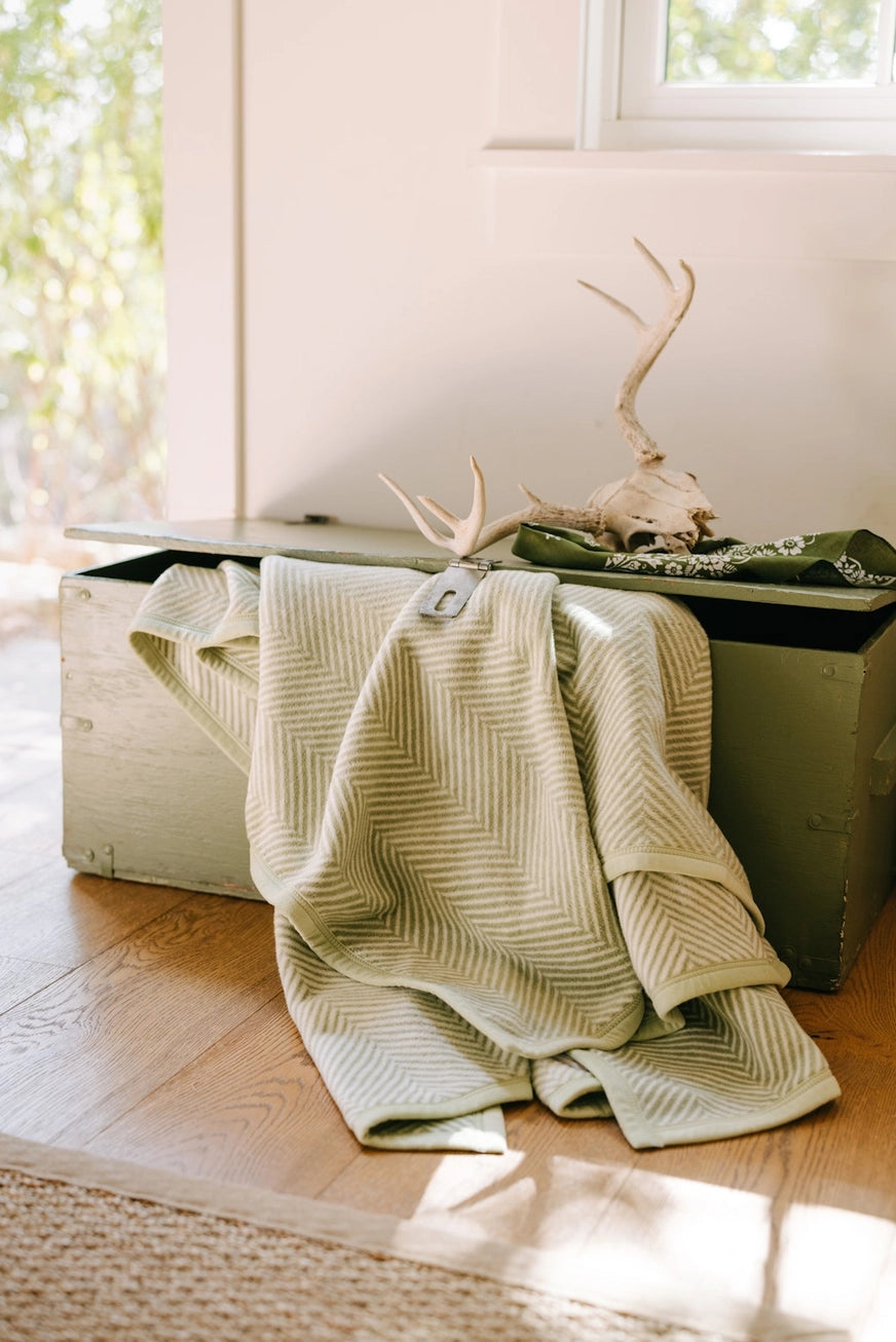Harborview Herringbone Garden Green Blanket - Chappy Wrap