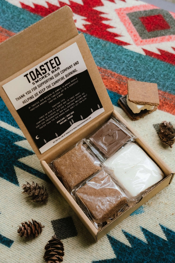 Car Camping Original S'mores Kit - Toasted S'mores Bar