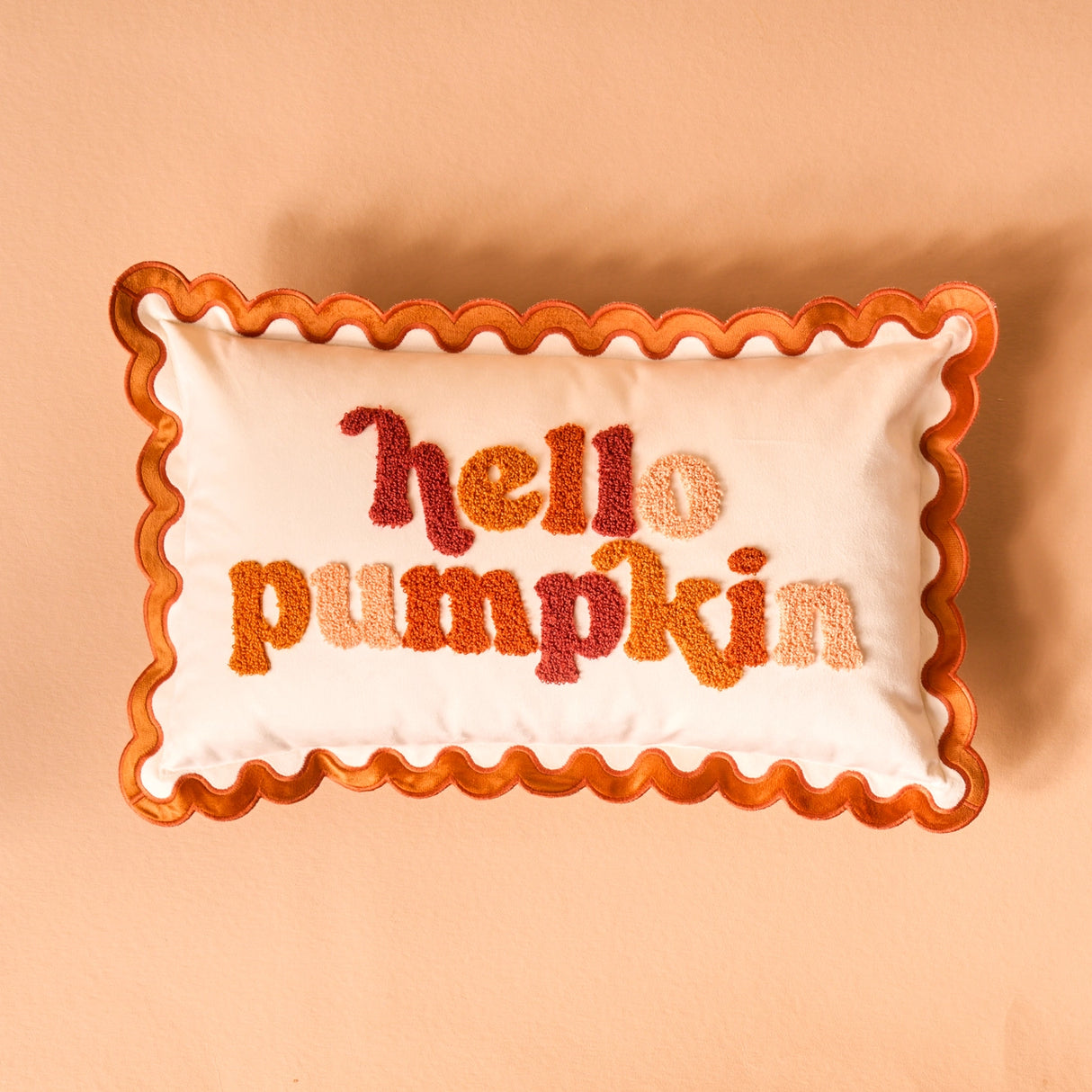 Scalloped Hello Pumpkin Pillow - The Darling Effect