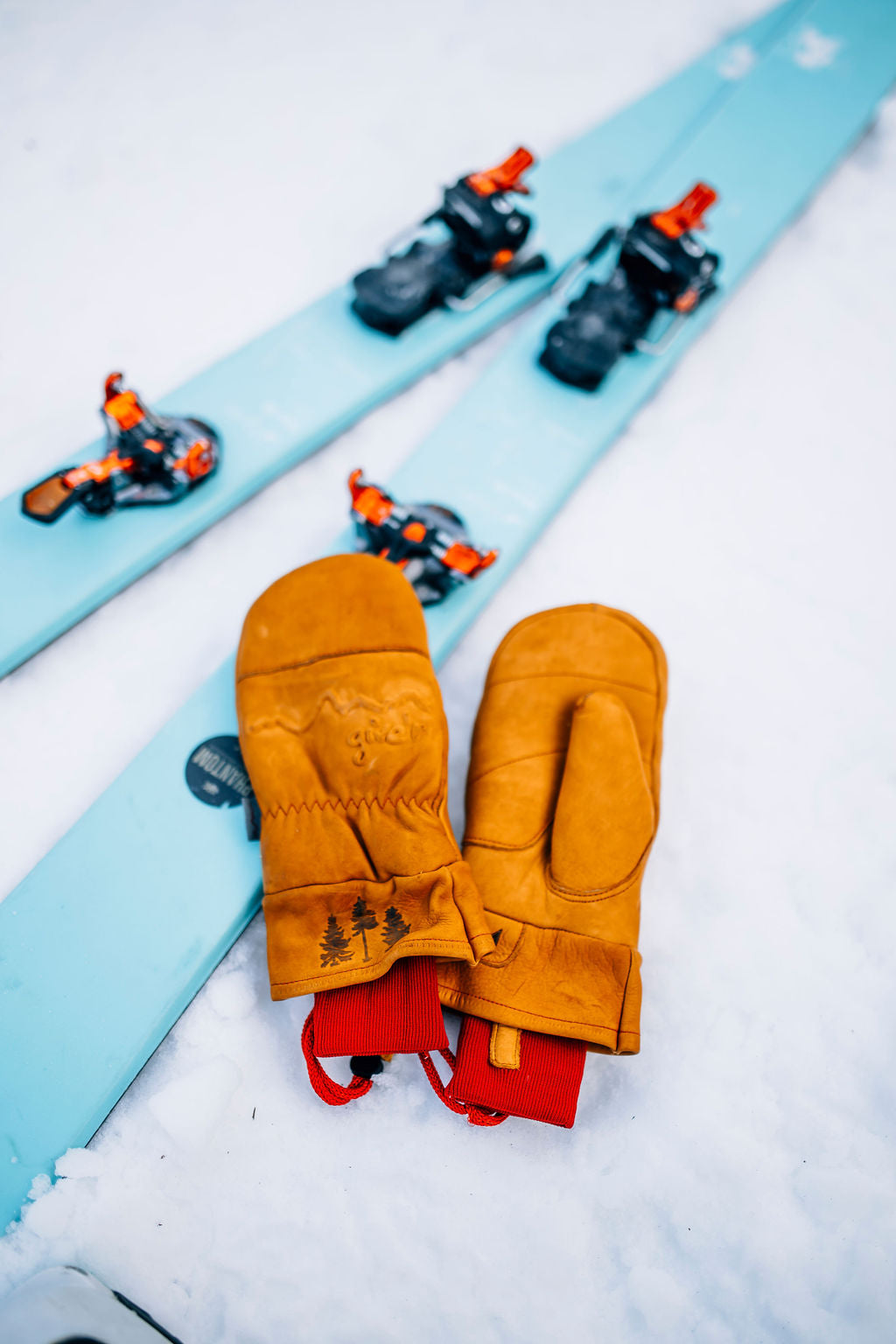 Three Pines® Frontier Mittens x Give'r for The Woods Maine