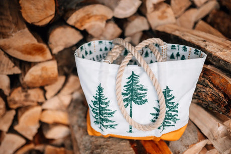 The Woods Maine Sea Bag Collection