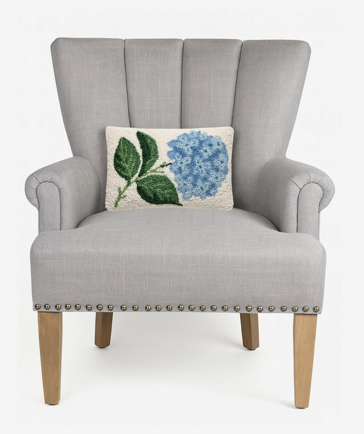 Hydrangea Hook Pillow - Peking Handicraft