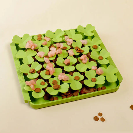 Clover Foraging Mat For Dogs - Tall Tails