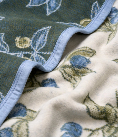 Blueberries Blanket - Chappy Wrap