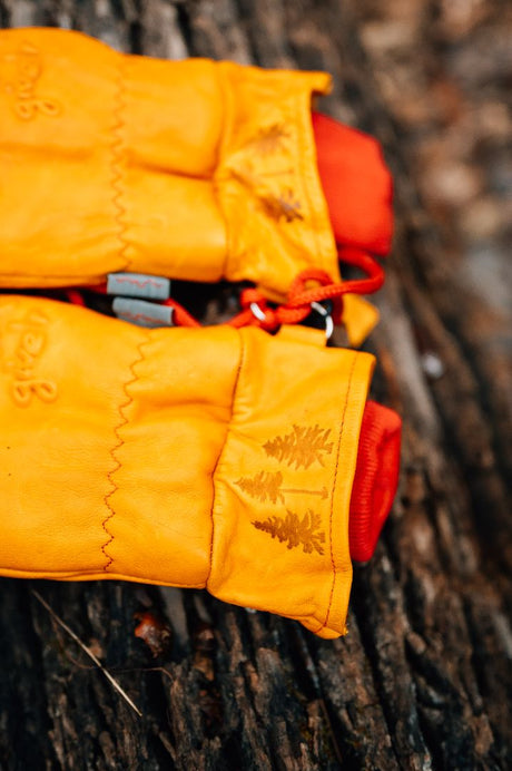 Three Pines® Frontier Mittens x Give'r for The Woods Maine