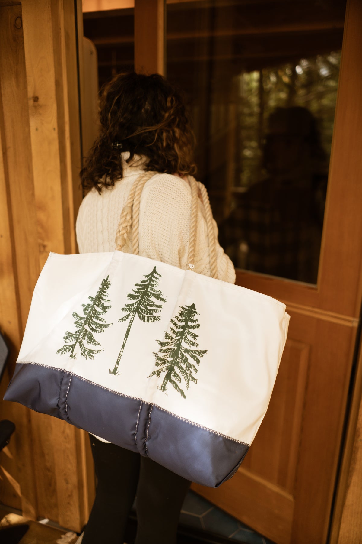 The Woods Maine Three Pines®: Loon Zip Top Sea Bags® Weekender Tote