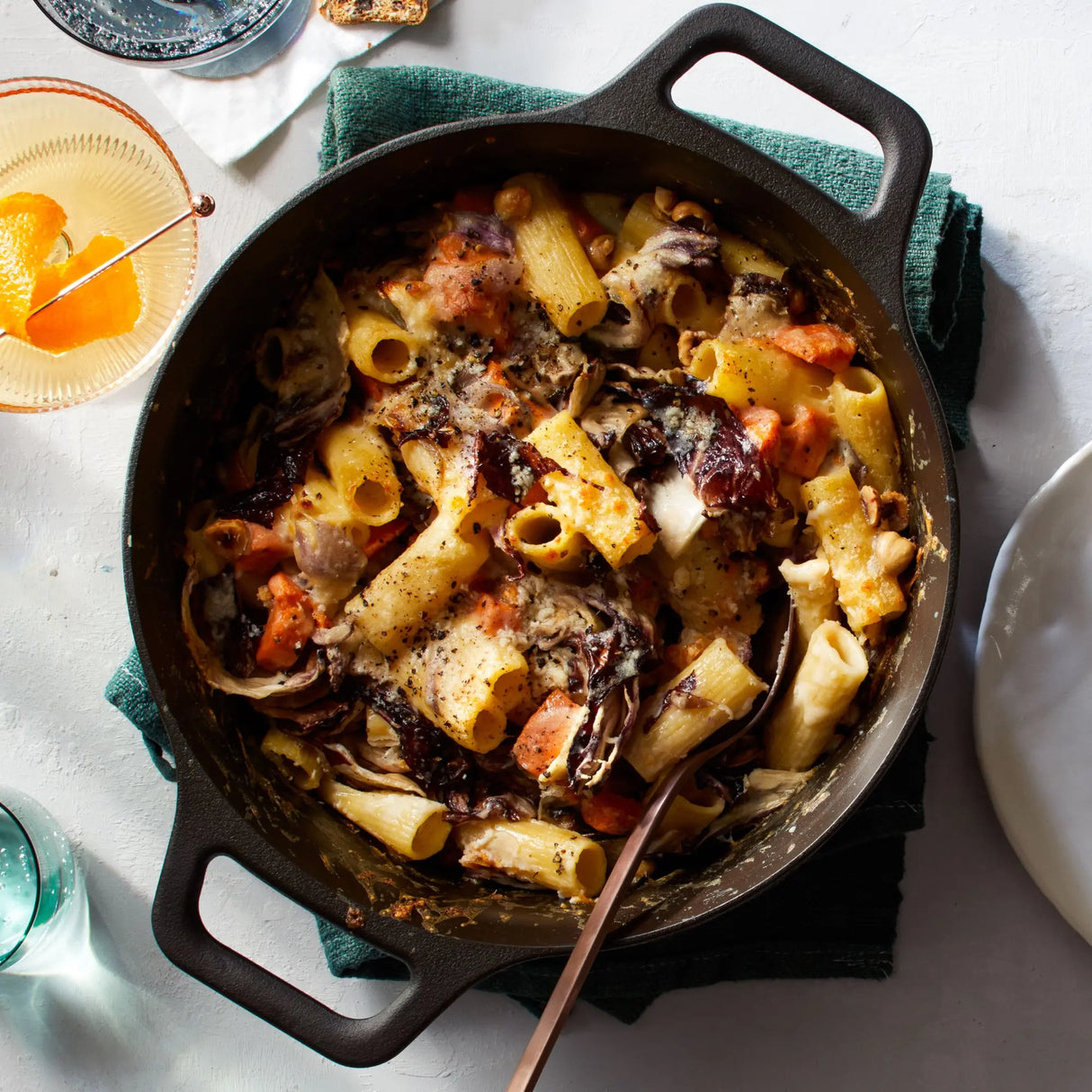 No.8 Cast Iron Dutch Oven - Field Company | MADE IN USA - The Woods Maine