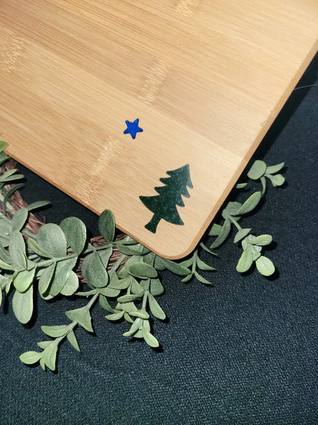 Original Maine Flag Bamboo Cutting Board - Snowdon Customs - The Woods Maine