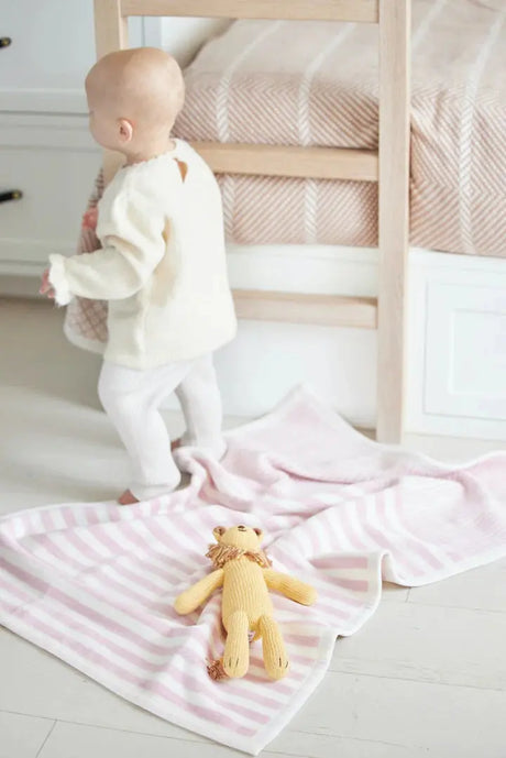Pink Ladies Mini Blanket - Chappy Wrap - The Woods Maine
