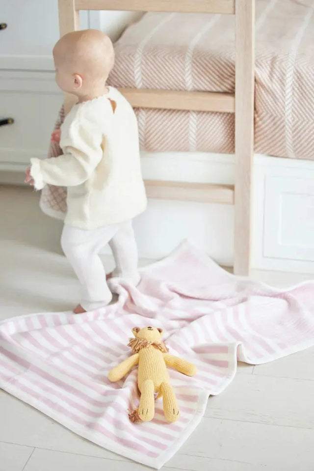 Pink Ladies Mini Blanket - Chappy Wrap - The Woods Maine