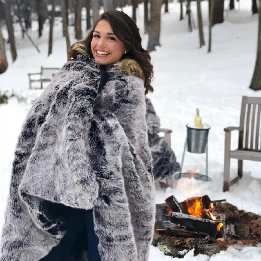 The Woods Maine® All Weather Faux Fur Original Blanket - The Woods Maine