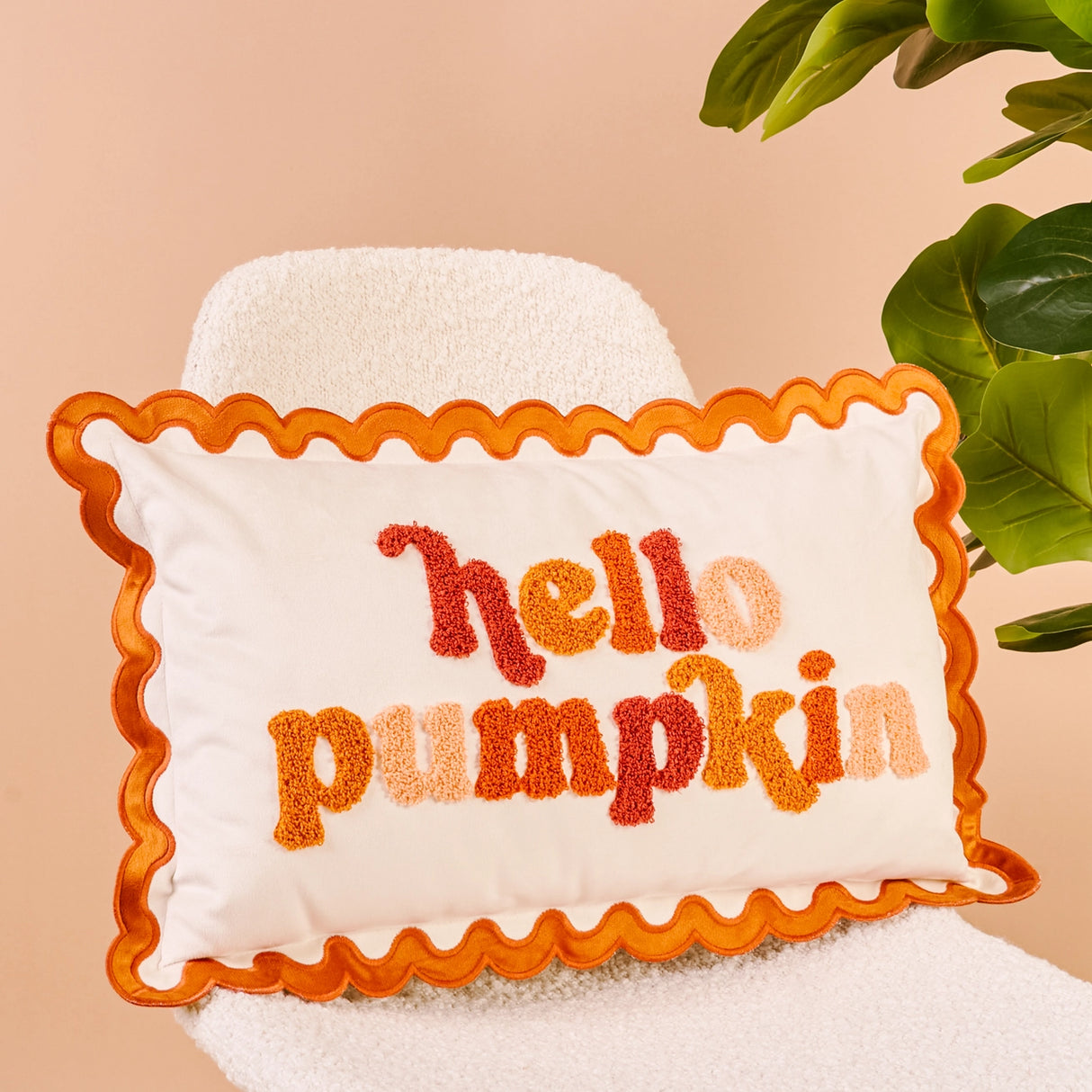 Scalloped Hello Pumpkin Pillow - The Darling Effect