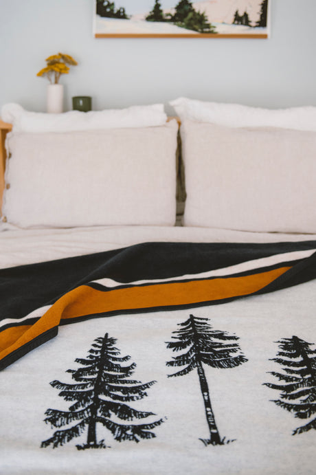 PRE-ORDER NOW: The Woods Maine® Classic x ChappyWrap® Original Blanket