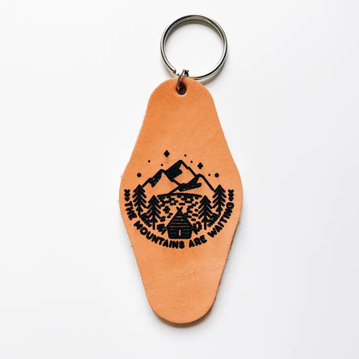 "The Mountains are Waiting" Vintage Motel Keychain - Moccaberry
