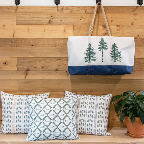The Loon by The Woods Maine® : 18 x 18 Indoor/Outdoor Pillow - The Woods Maine