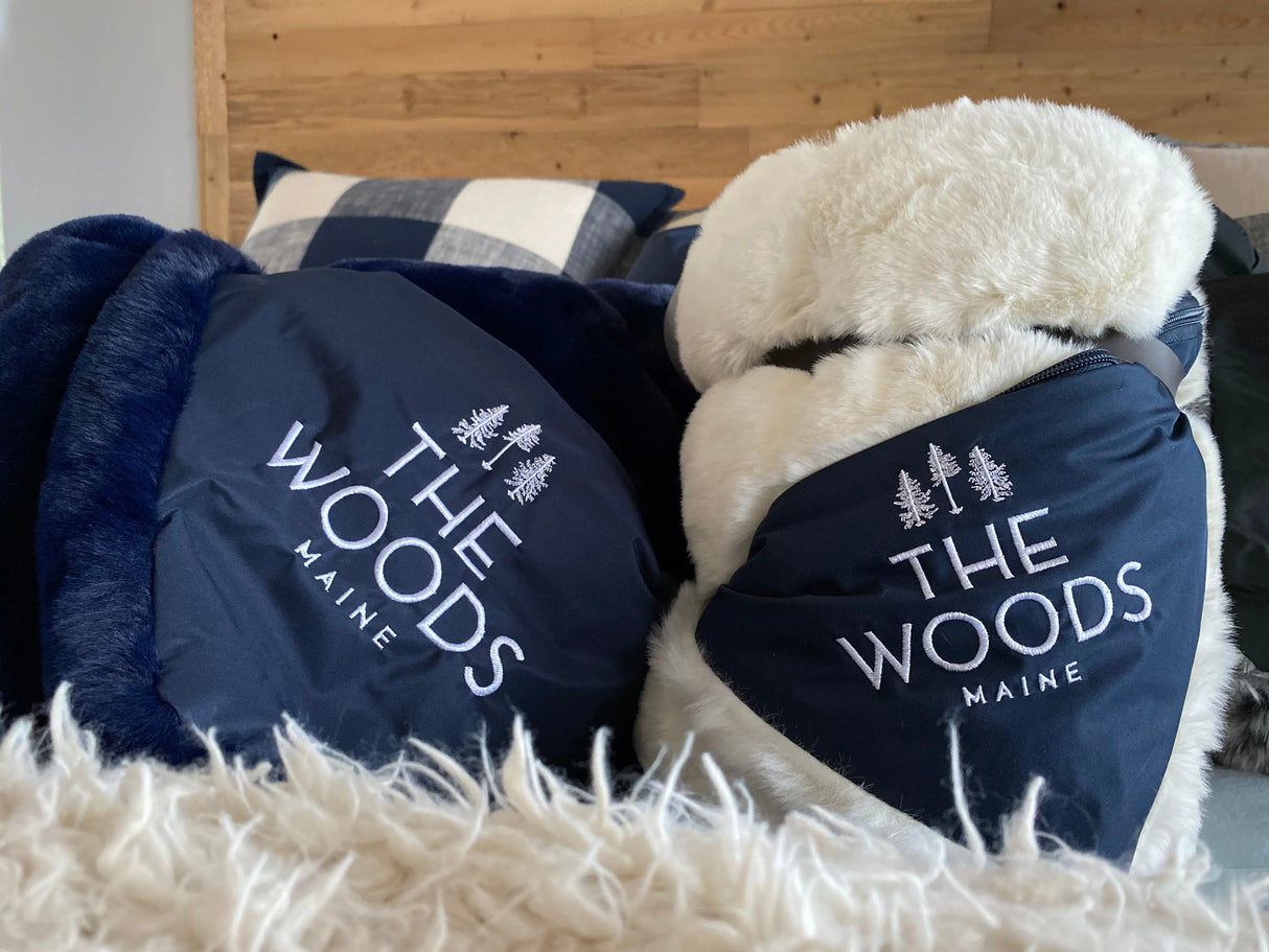 The Woods Maine® All Weather Faux Fur Original Blanket - The Woods Maine
