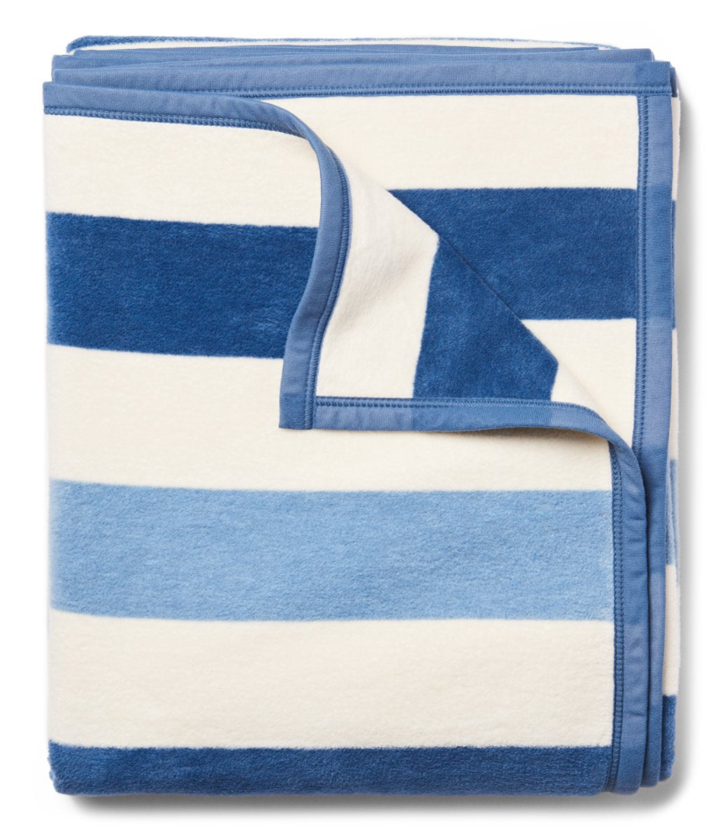 Brant Point Blues Blanket - Chappy Wrap